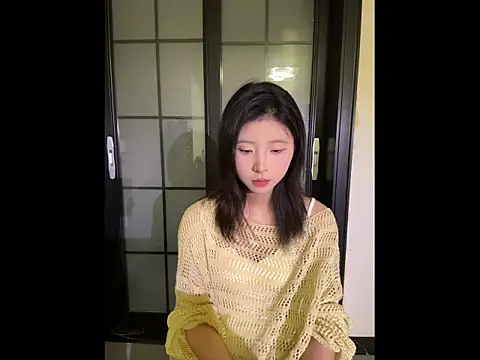 Y--F--LOVE online show from 03-04-26, 12:55