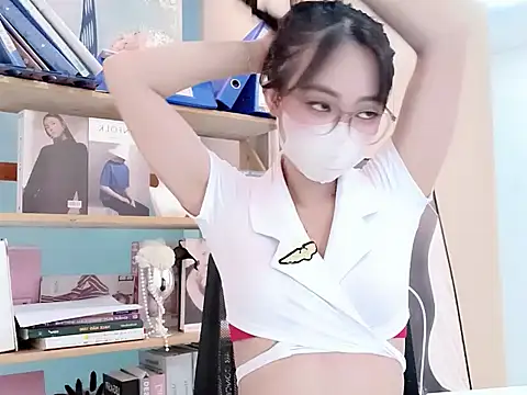 RG Lenalyy online show from 05-21-26, 01:45