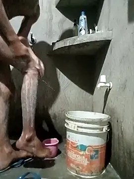 Snapshot of CoralN chatting on 02-27-26, 01:11 CoralN online show from 02-27-26, 01:11