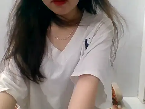 kiraa-007 online show from 05-11-26, 01:06
