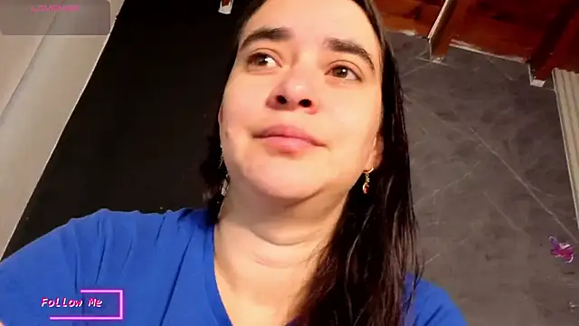 Snapshot of _VALERIAGOMEZ chatting on 04-25-26, 12:30 VALERIAGOMEZ online show from 04-25-26, 12:30