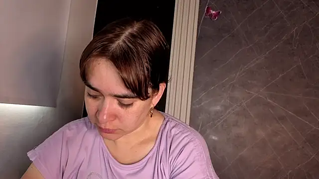 Snapshot of _VALERIAGOMEZ chatting on 05-25-26, 12:33 VALERIAGOMEZ online show from 05-25-26, 12:33