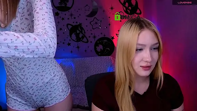 Snapshot of chloe_ley chatting on 07-01-26, 10:09 chloe ley online show from 07-01-26, 10:09