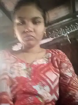 Snapshot of SumonaMoni chatting on 03-01-26, 04:25 SumonaMoni online show from 03-01-26, 04:25