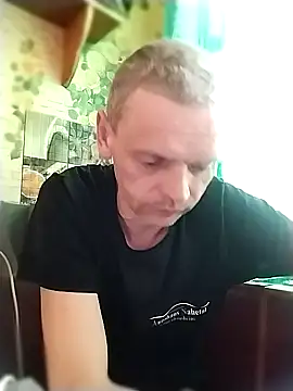 Snapshot of Maximuss69 chatting on 03-04-26, 06:08 Maximuss69 online show from 03-04-26, 06:08