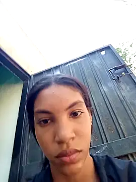 ginevere 20 online show from 04-16-26, 08:09