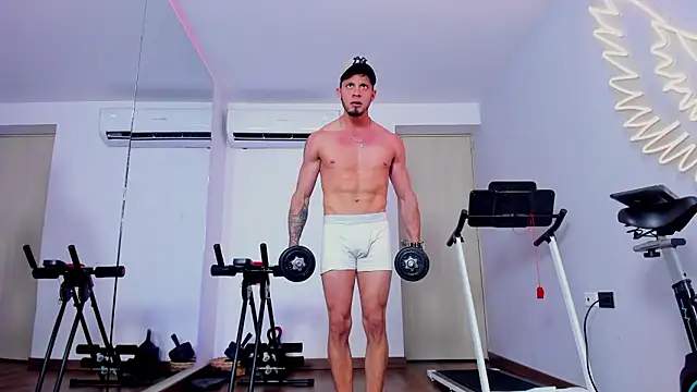 Snapshot of mike_burke chatting on 03-01-26, 07:16 mike burke online show from 03-01-26, 07:16