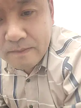 wanggang880903 online show from 04-08-26, 04:07