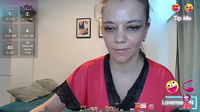 Snapshot of Yana-XX chatting on 06-22-26, 05:21 Yana-XX online show from 06-22-26, 05:21