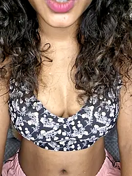 Akni  online show from 06-29-26, 05:24