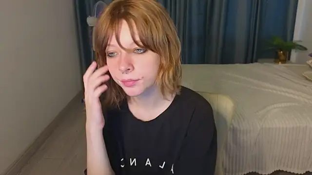 Snapshot of MollySally chatting on 07-03-26, 04:08 MollySally online show from 07-03-26, 04:08