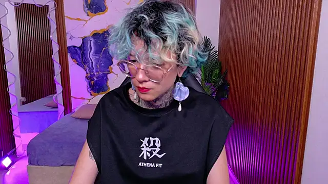 Lyra tay online show from 05-29-26, 08:07