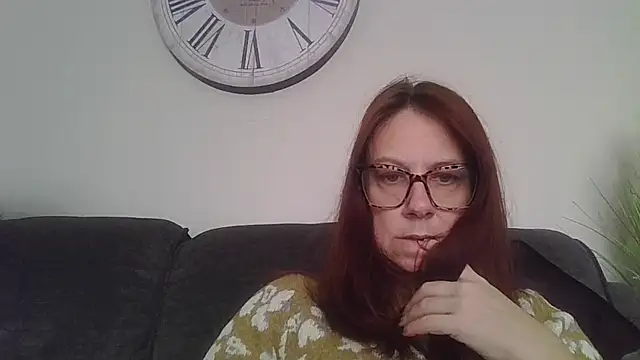 Cara-CurvyUK online show from 03-04-26, 02:56