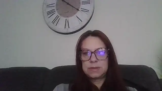 Cara-CurvyUK online show from 03-05-26, 10:22