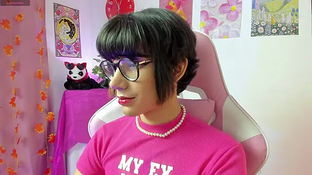 Madeline 21 online show from 03-06-26, 05:04