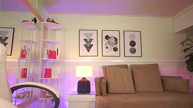 MandyCollins online show from 04-18-26, 11:36