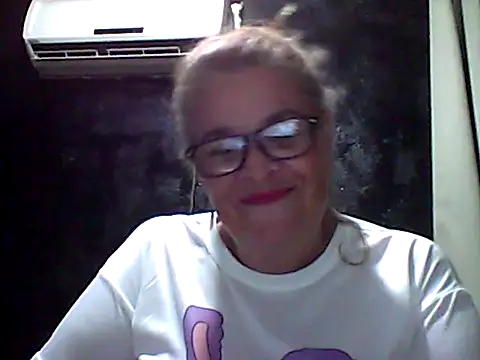 momismilf544 online show from 04-13-26, 03:01
