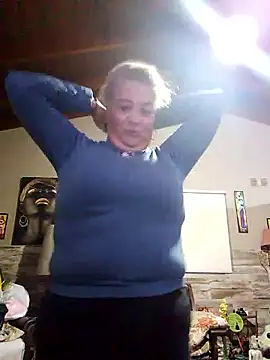momismilf544 online show from 05-18-26, 01:35