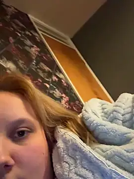 Snapshot of SassieBlondie chatting on 02-27-26, 01:16 SassieBlondie online show from 02-27-26, 01:16