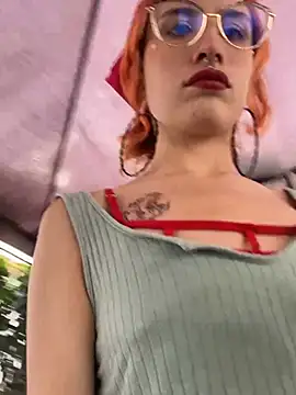 Snapshot of Alice_Hecate chatting on 03-03-26, 01:17 Alice Hecate online show from 03-03-26, 01:17