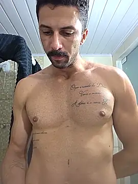Snapshot of Locasso123 chatting on 05-22-26, 04:19 Locasso123 online show from 05-22-26, 04:19