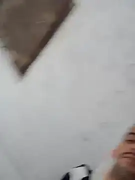 Snapshot of ROLAOO069 chatting on 03-04-26, 05:46 ROLAOO069 online show from 03-04-26, 05:46