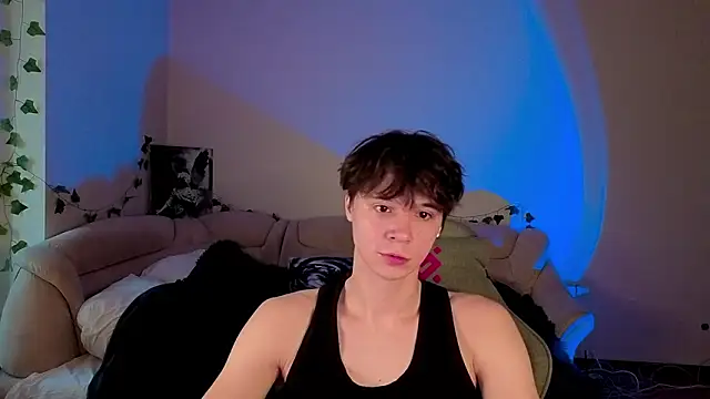 AnthonyCuutie online show from 03-05-26, 05:58