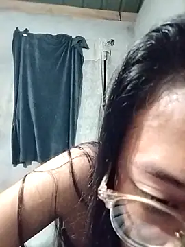 angelpinay44 online show from 04-09-26, 04:45