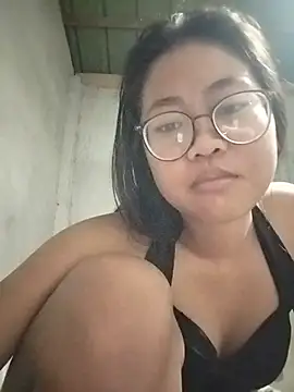 angelpinay44 online show from 07-03-26, 03:29