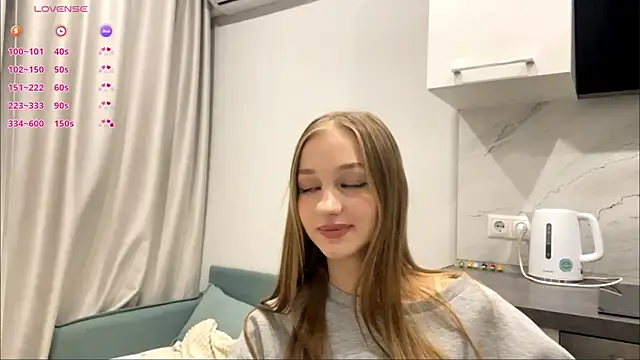 Snapshot of Anika_Socutehe chatting on 06-14-26, 08:44 Anika Socutehe online show from 06-14-26, 08:44
