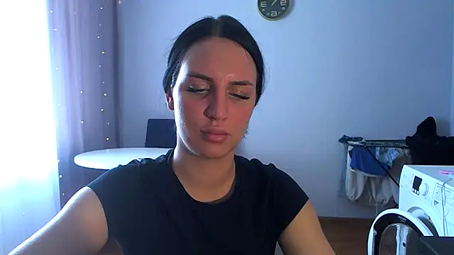 Snapshot of imvika chatting on 04-23-26, 03:52 imvika online show from 04-23-26, 03:52
