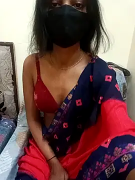 MAYA BED GIRL online show from 04-06-26, 08:15