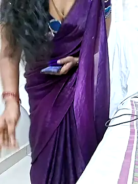 Snapshot of AnushaTelugu chatting on 06-13-26, 06:28 AnushaTelugu online show from 06-13-26, 06:28