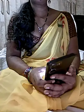 Snapshot of AnushaTelugu chatting on 06-24-26, 07:18 AnushaTelugu online show from 06-24-26, 07:18