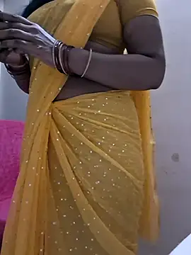 Snapshot of AnushaTelugu chatting on 07-07-26, 07:29 AnushaTelugu online show from 07-07-26, 07:29