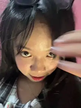 Leeeeiu online show from 03-30-26, 05:47