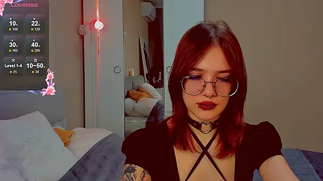 Marika Degas online show from 04-03-26, 01:31