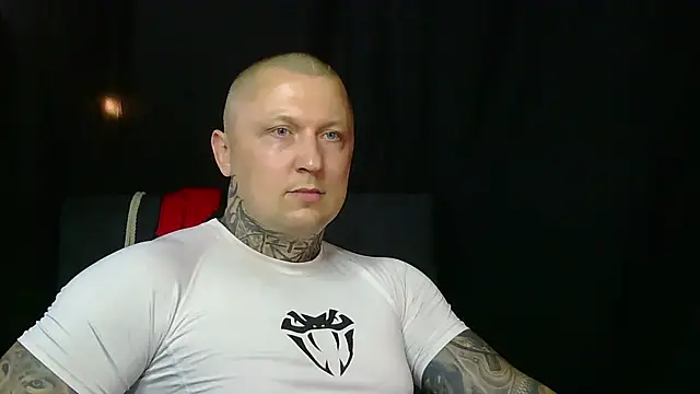 Snapshot of devilWithTats chatting on 07-07-26, 03:49 devilWithTats online show from 07-07-26, 03:49