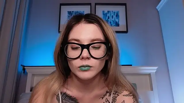 AliceTease online show from 05-16-26, 07:23