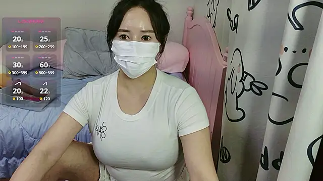Snapshot of myboy6989 chatting on 06-18-26, 12:20 myboy6989 online show from 06-18-26, 12:20