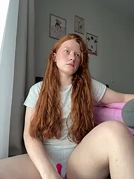 gingerlatte online show from 04-14-26, 08:42