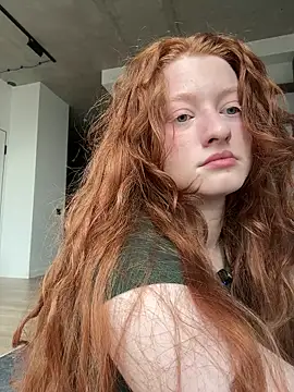 Snapshot of gingerlatte chatting on 06-17-26, 11:12 gingerlatte online show from 06-17-26, 11:12