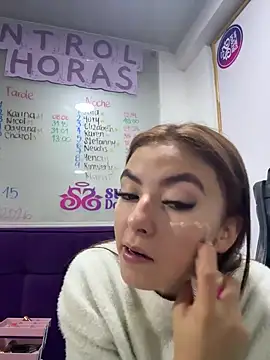   Nahomy online show from 03-17-26, 11:57