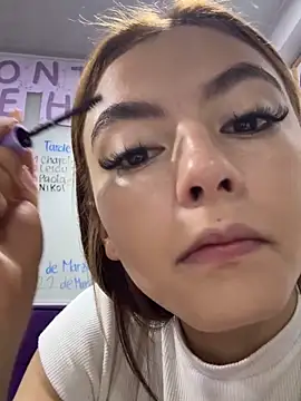   Nahomy online show from 03-24-26, 11:37