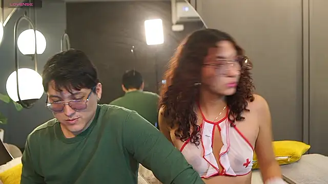 Mia and Belmonth online show from 03-21-26, 07:06