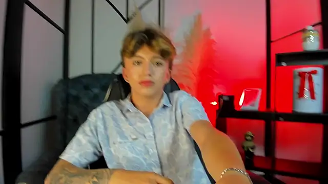 ManuelPiper  online show from 03-01-26, 09:06