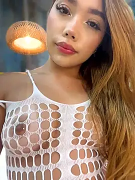 Snapshot of CyberMiaXXX chatting on 04-22-26, 09:27 CyberMiaXXX online show from 04-22-26, 09:27