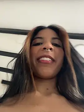 VioletaHills  online show from 04-15-26, 07:58