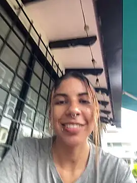 VioletaHills  online show from 05-15-26, 12:23