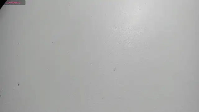 Titan Moreno  online show from 05-20-26, 12:00